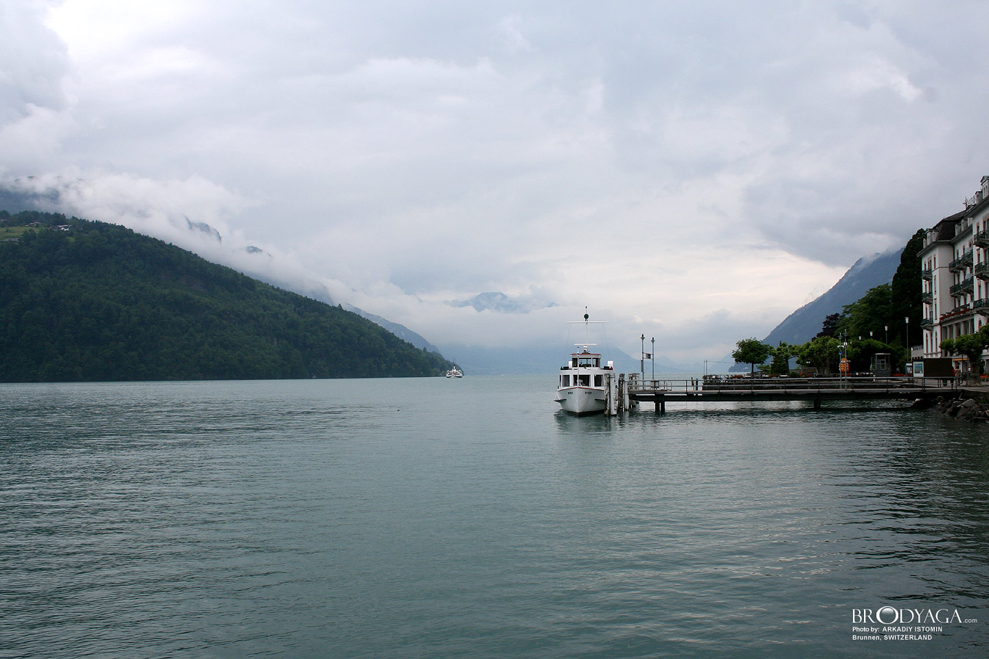 Brunnen